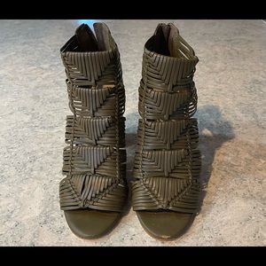 1. State heels! Olive color - Barely worn!